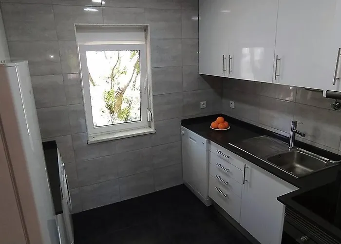 Apartment Lisboa/city/sunny Apar/metro/airport/wifi/air Cond Lissabon