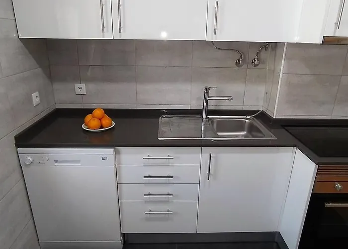 Apartment Lisboa/city/sunny Apar/metro/airport/wifi/air Cond Lissabon