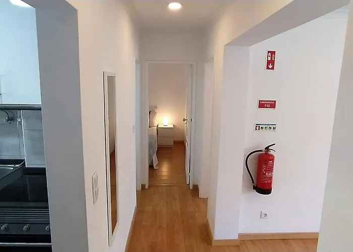 Apartment Lisboa/city/sunny Apar/metro/airport/wifi/air Cond