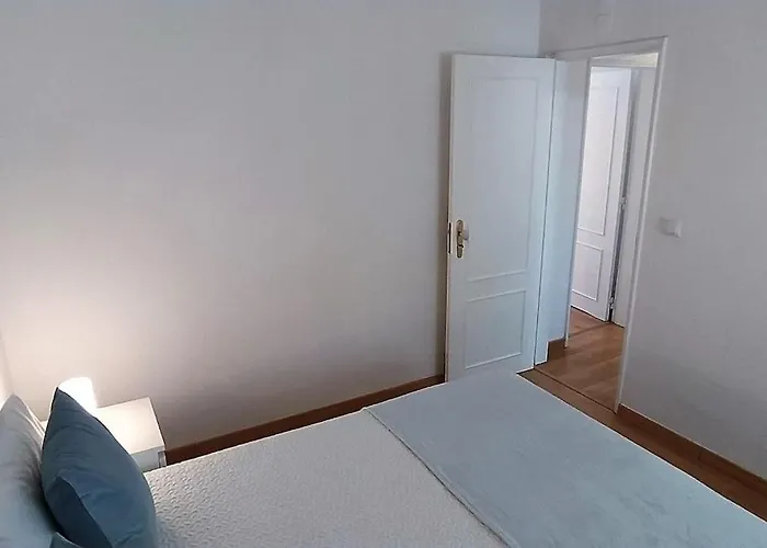 Lisboa/city/sunny Apar/metro/airport/wifi/air Cond * Lisboa
