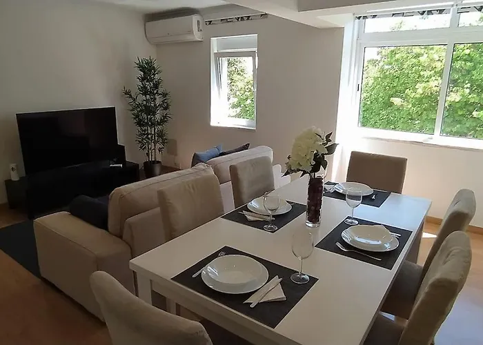 Lisboa/city/sunny Apar/metro/airport/wifi/air Cond Lejlighed Lisboa