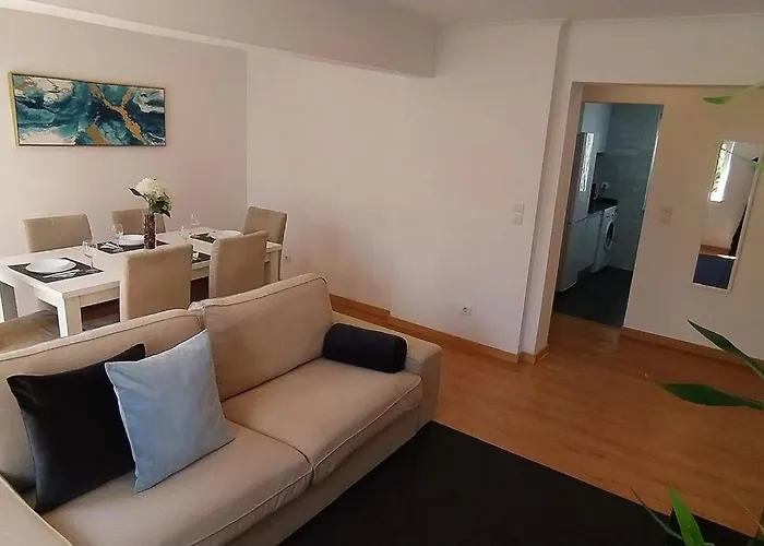 Lisboa/city/sunny Apar/metro/airport/wifi/air Cond *
