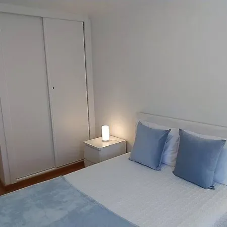 公寓 Lisboa/city/sunny Apar/metro/airport/wifi/air Cond